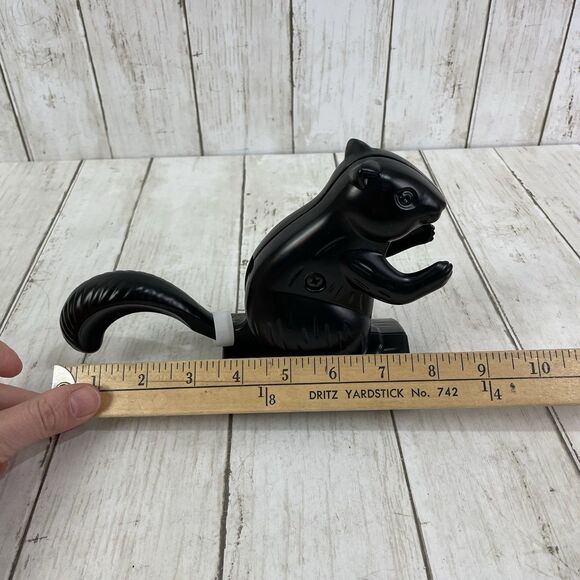 Black Metal Squirrel Nutcracker - Brand New- Threshold Target - Picture 8 of 9